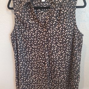 Dana Buchman sleeveless top Large